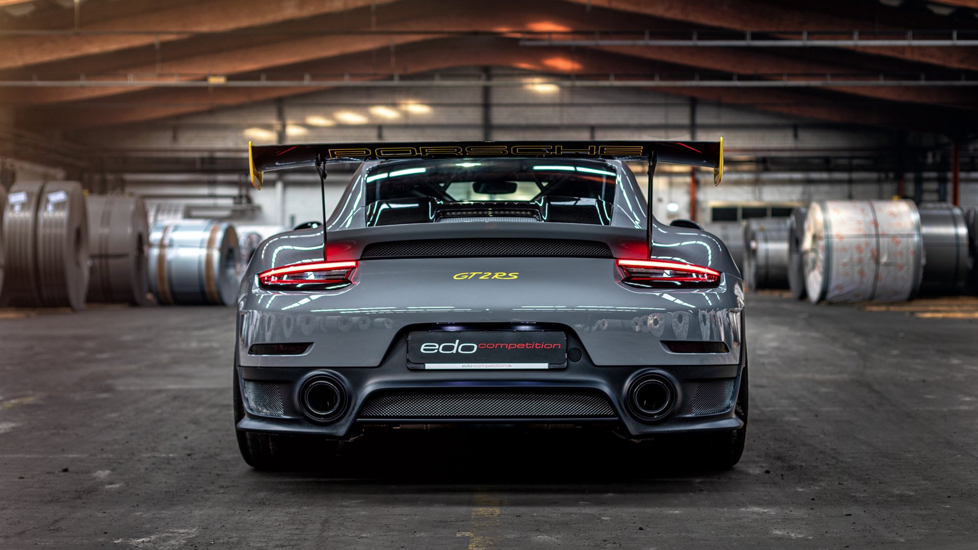 “意甲悬念丛生,冠军争夺愈发激烈”,意甲经典比赛